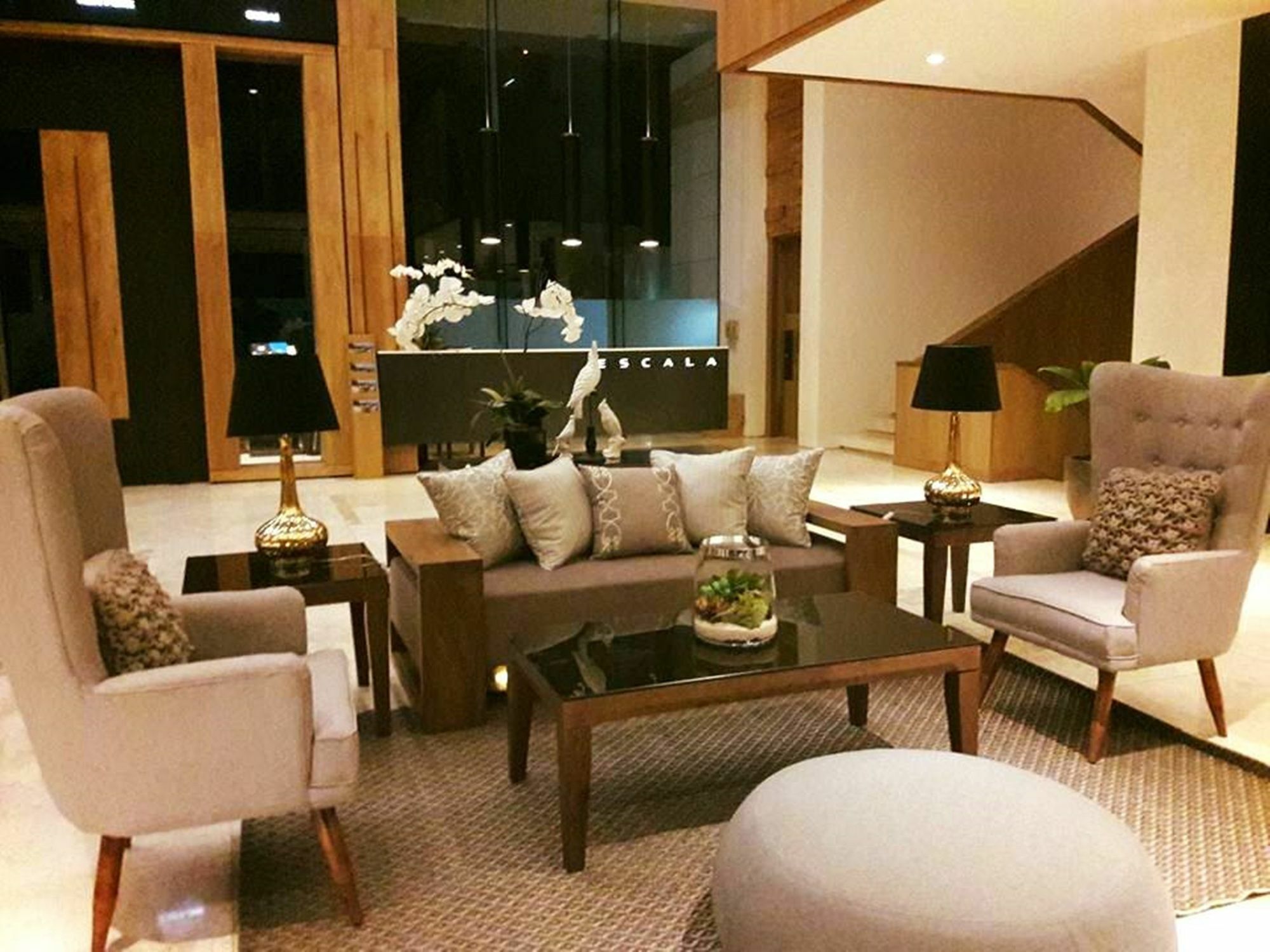 מלון טגאיטאי Escala Tagaytay מראה חיצוני תמונה